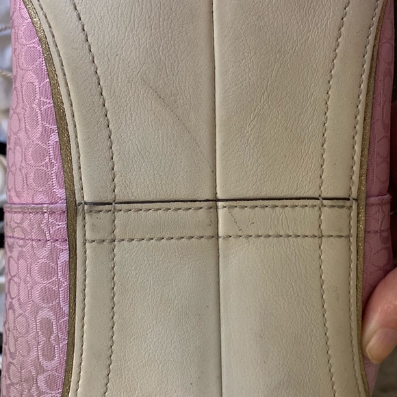 Coach Set - Picture 4 of 11